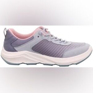 NEE IN BOX Legero Bliss SneakersWomen SIZE 7 us